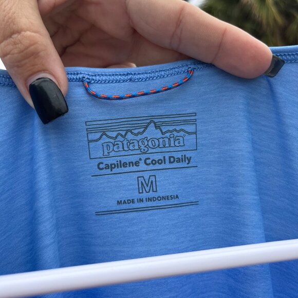 Patagonia Blue Capilene Cool Daily Tank Top Size M - Picture 3 of 8